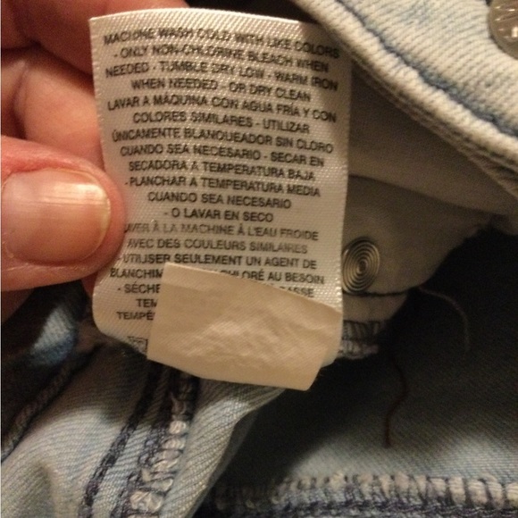 NWT Jessica Simpson Distressed Denim  “Forever Shorts” Size 28 Shorts - Picture 6 of 6